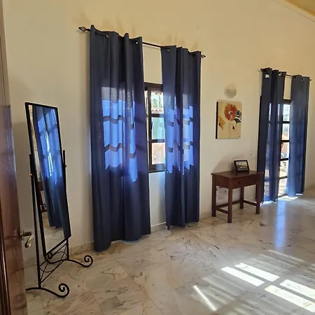 וילה Blue Heaven *